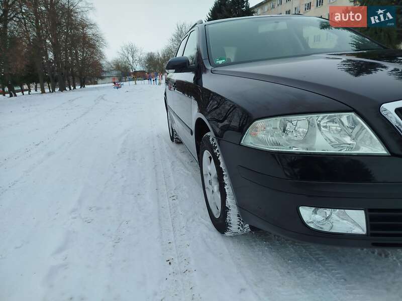 Универсал Skoda Octavia 2004 в Бучаче