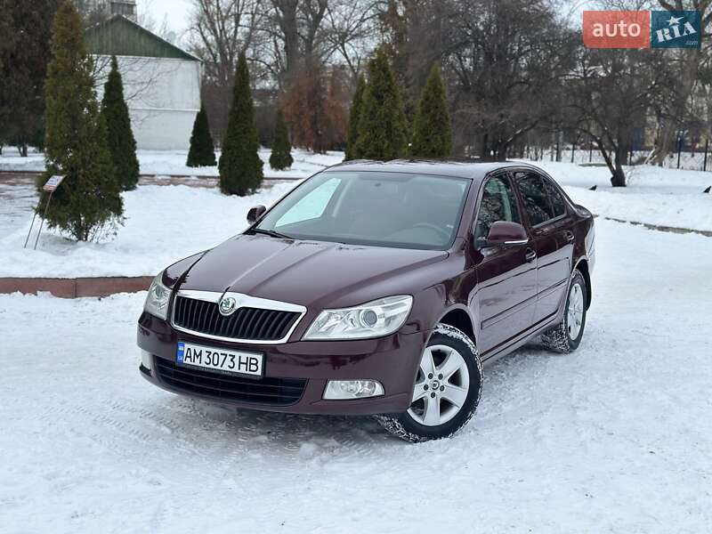 Лифтбек Skoda Octavia 2010 в Киеве фото 3 Лифтбек Skoda Octavia 2010 в Киеве