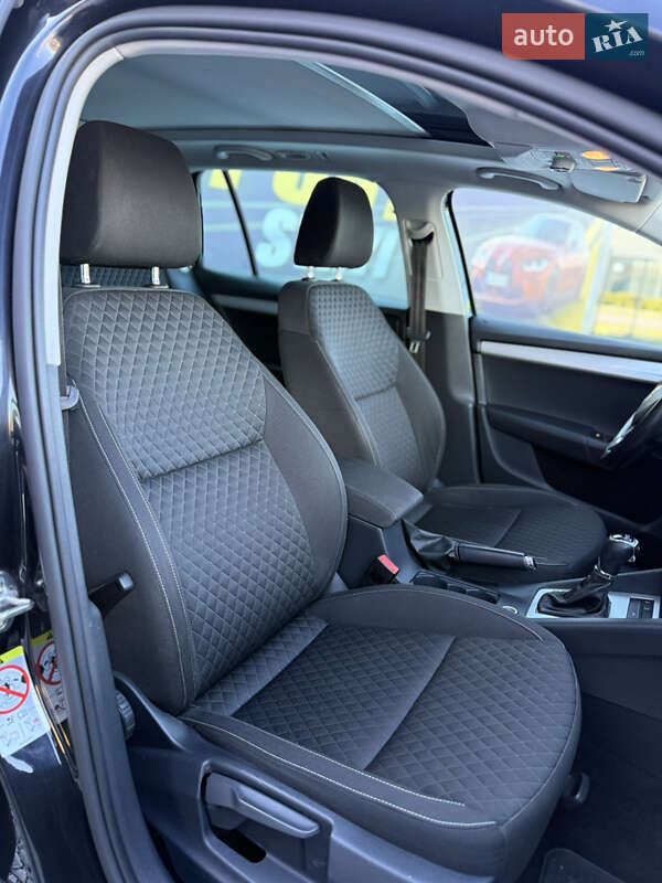 Универсал Skoda Octavia 2017 в Стрые