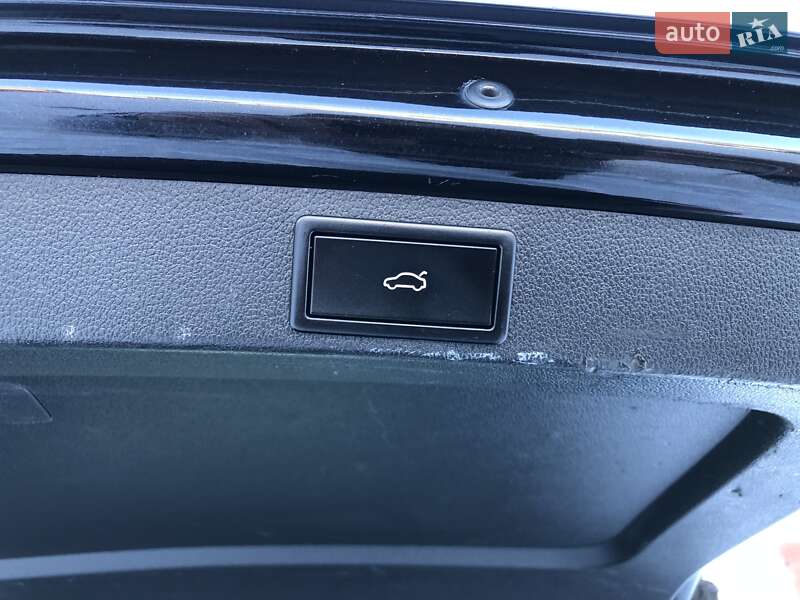 Универсал Skoda Octavia 2015 в Коростене