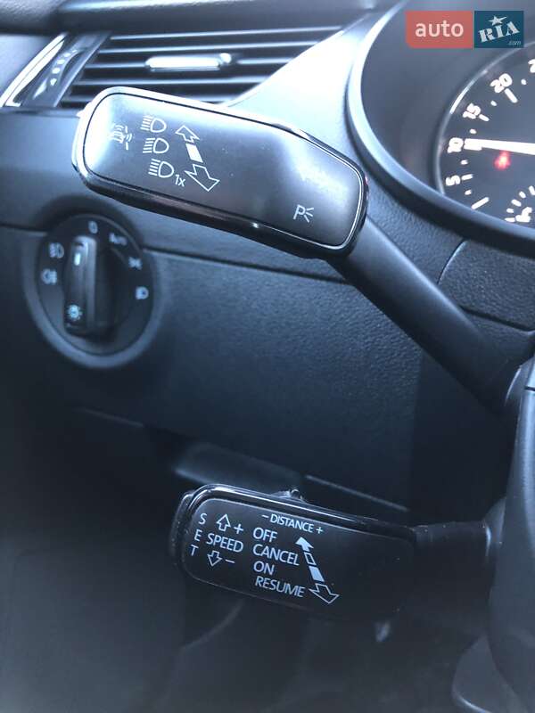 Универсал Skoda Octavia 2015 в Коростене