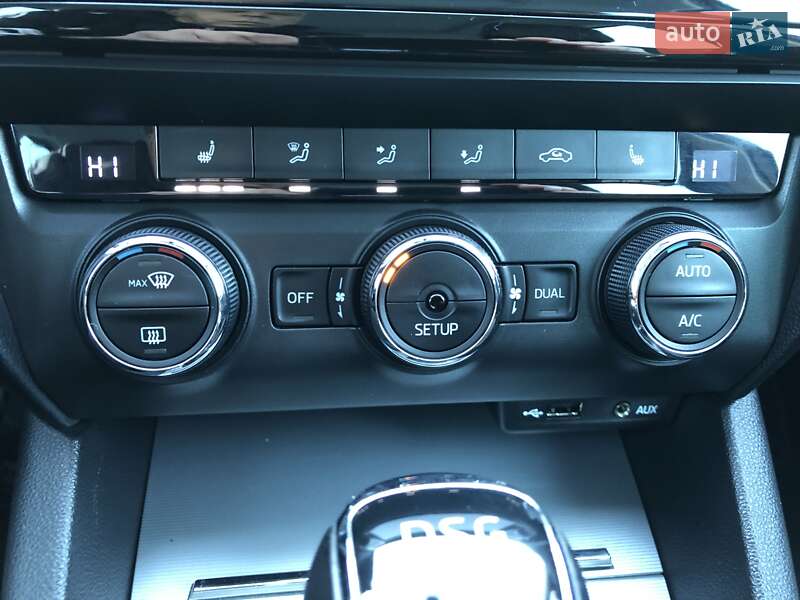 Универсал Skoda Octavia 2015 в Коростене