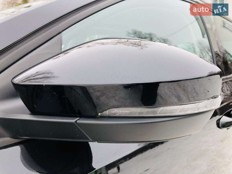 Универсал Skoda Octavia 2015 в Коростене