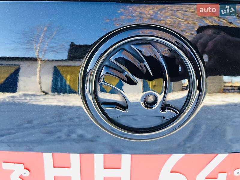 Универсал Skoda Octavia 2015 в Коростене