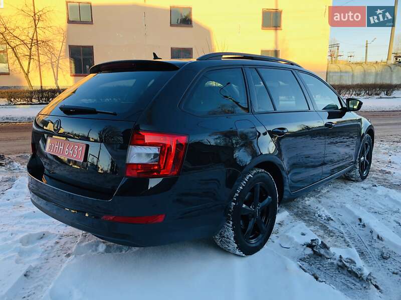 Универсал Skoda Octavia 2015 в Коростене
