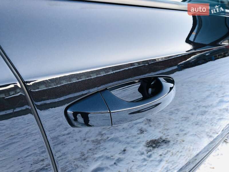 Универсал Skoda Octavia 2015 в Коростене