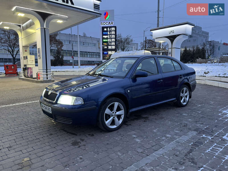 Лифтбек Skoda Octavia 2006 в Киеве