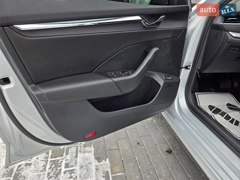 Универсал Skoda Octavia 2020 в Виннице