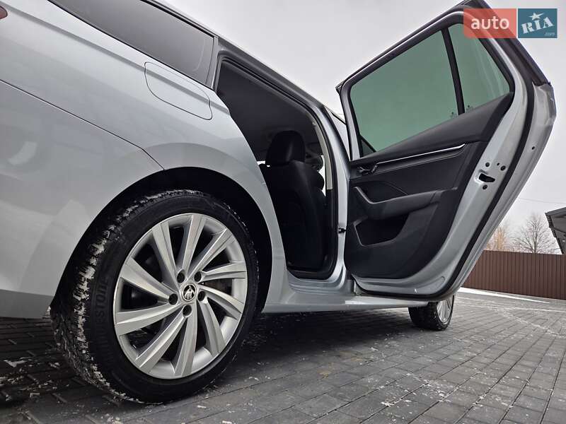 Универсал Skoda Octavia 2020 в Виннице