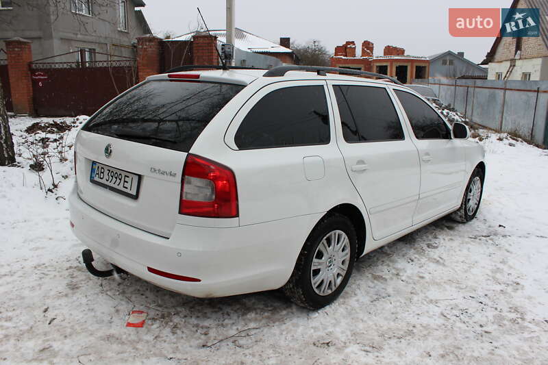 Универсал Skoda Octavia 2010 в Виннице