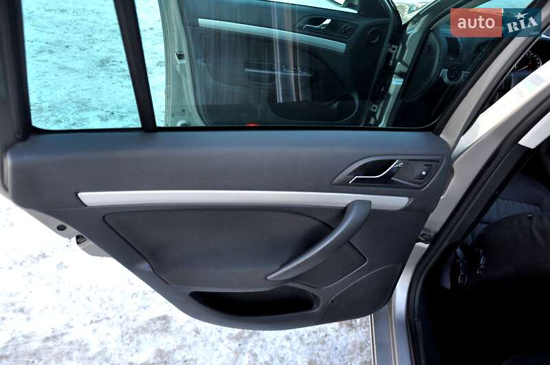 Універсал Skoda Octavia 2009 в Львові