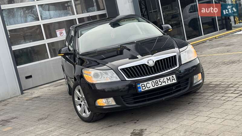 Універсал Skoda Octavia 2010 в Дрогобичі