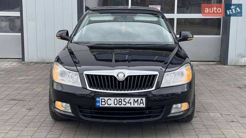 Універсал Skoda Octavia 2010 в Дрогобичі