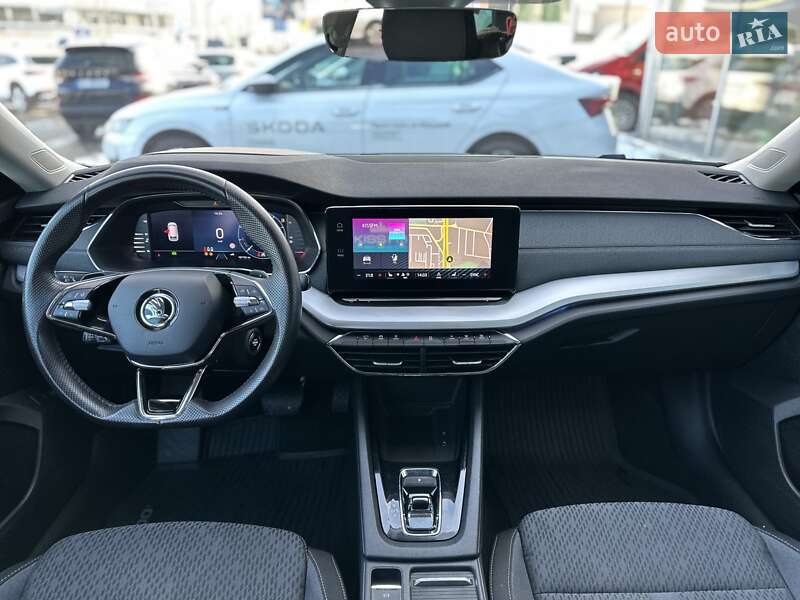 Универсал Skoda Octavia 2021 в Киеве
