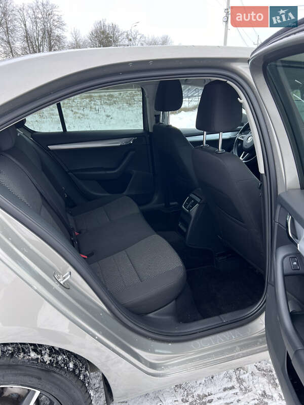Лифтбек Skoda Octavia 2016 в Виннице
