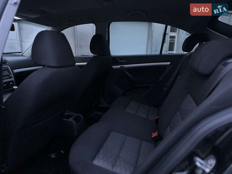 Лифтбек Skoda Octavia 2010 в Кривом Роге фото 22 Лифтбек Skoda Octavia 2010 в Кривом Роге