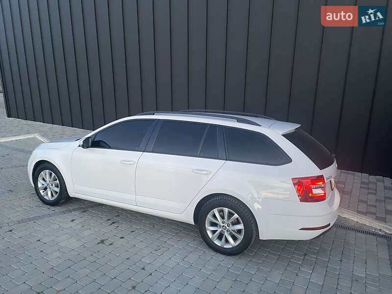 Универсал Skoda Octavia 2017 в Мукачево