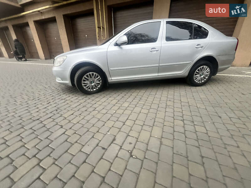 Лифтбек Skoda Octavia 2009 в Виннице