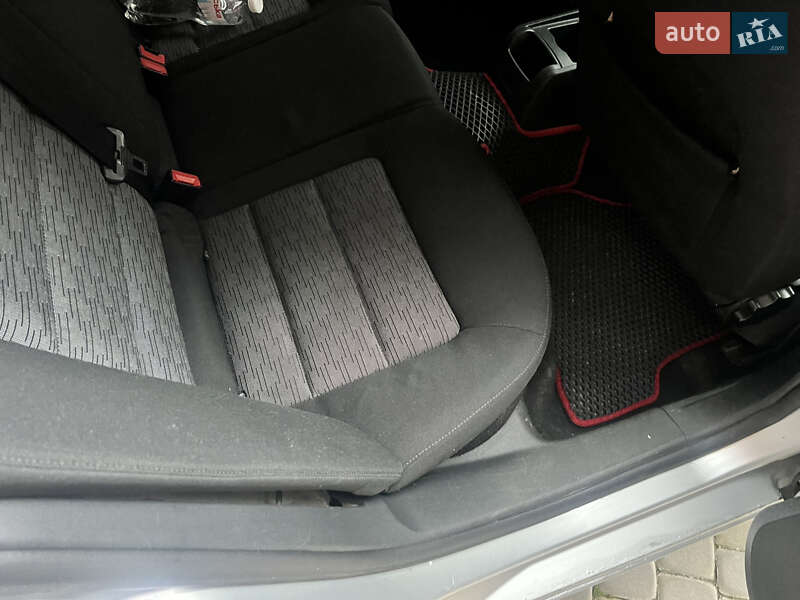 Лифтбек Skoda Octavia 2009 в Виннице