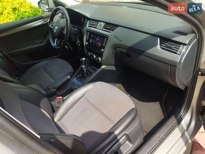 Универсал Skoda Octavia 2019 в Звягеле фото 35 Универсал Skoda Octavia 2019 в Звягеле