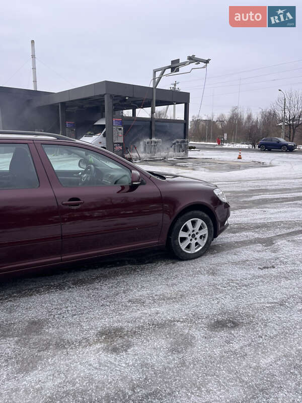 Универсал Skoda Octavia 2009 в Надворной фото 7 Универсал Skoda Octavia 2009 в Надворной