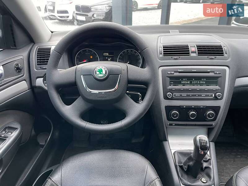 Лифтбек Skoda Octavia 2012 в Киеве