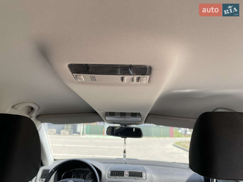 Лифтбек Skoda Octavia 2009 в Луцке фото 18 Лифтбек Skoda Octavia 2009 в Луцке