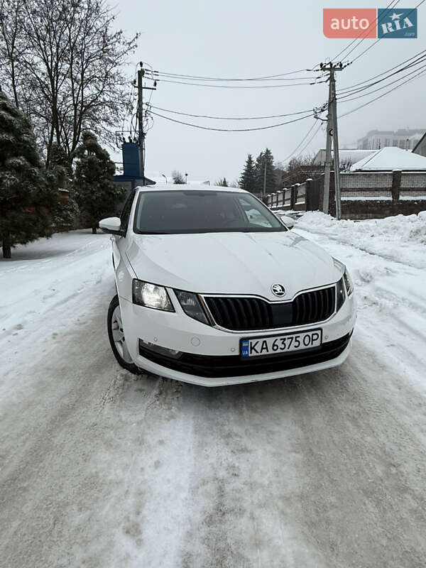 Лифтбек Skoda Octavia 2018 в Киеве