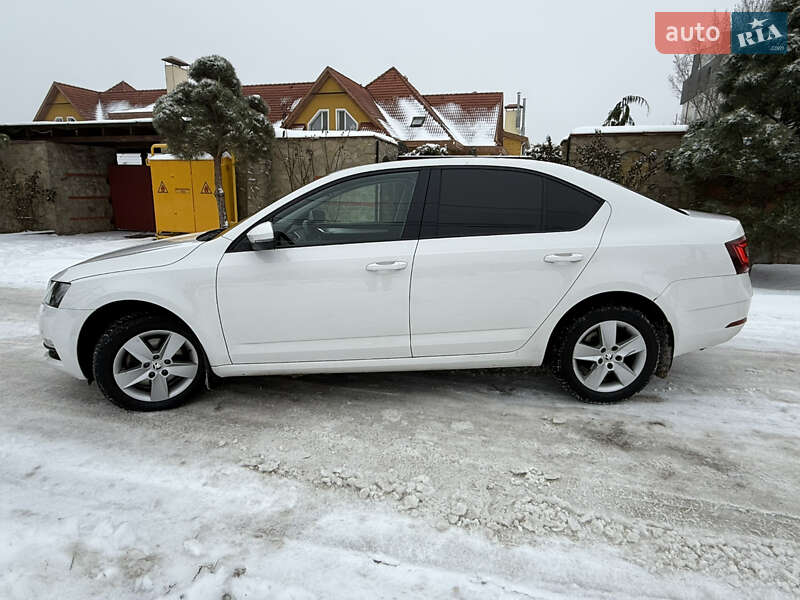 Лифтбек Skoda Octavia 2018 в Киеве