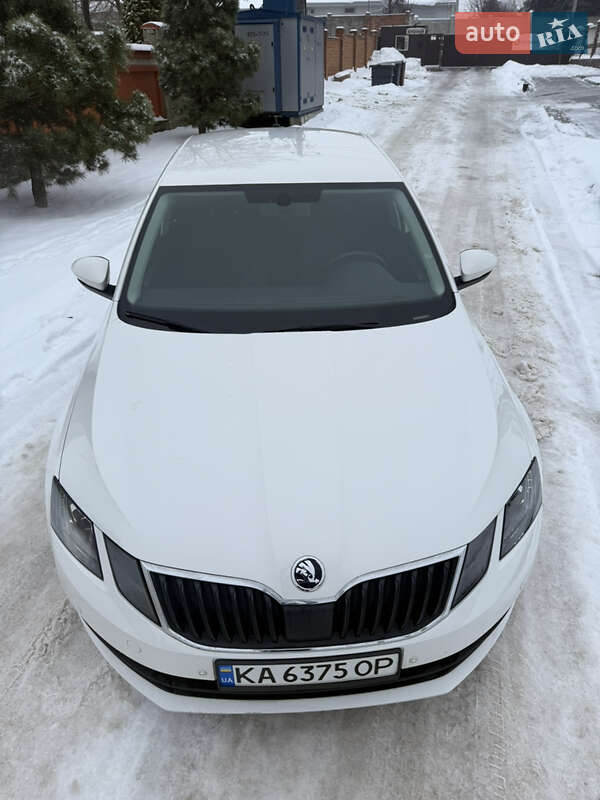 Лифтбек Skoda Octavia 2018 в Киеве