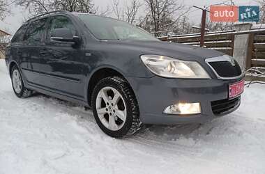 Универсал Skoda Octavia 2012 в Львове