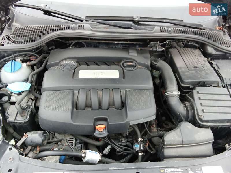 Лифтбек Skoda Octavia 2007 в Остроге