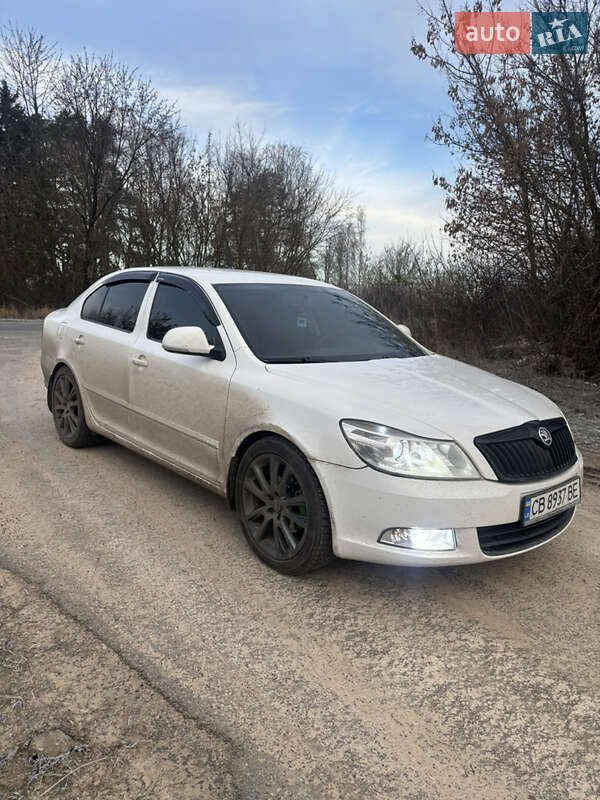 Лифтбек Skoda Octavia 2011 в Березне
