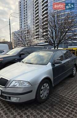 Лифтбек Skoda Octavia 2005 в Киеве