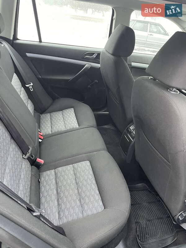 Універсал Skoda Octavia 2008 в Ромнах