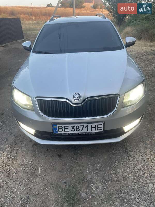 Универсал Skoda Octavia 2013 в Вознесенске фото Универсал Skoda Octavia 2013 в Вознесенске