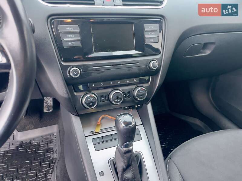 Ліфтбек Skoda Octavia 2015 в Умані