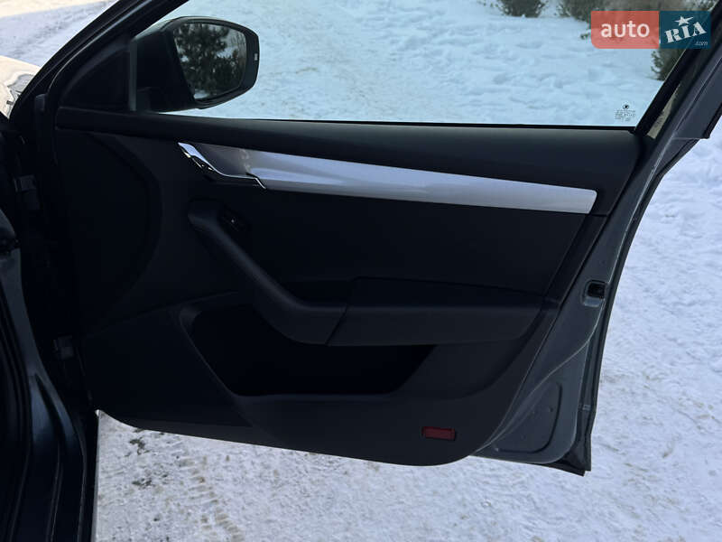 Универсал Skoda Octavia 2016 в Луцке