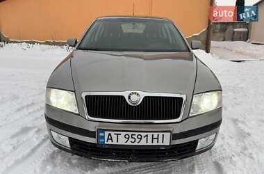 Ліфтбек Skoda Octavia 2006 в Ізяславі