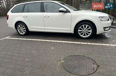 Універсал Skoda Octavia 2015 в Луцьку