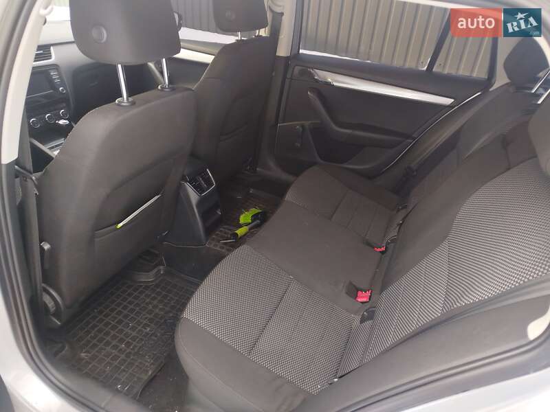 Універсал Skoda Octavia 2013 в Носівці