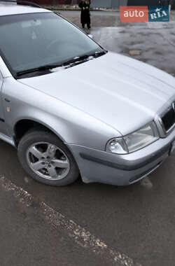 Універсал Skoda Octavia 2001 в Кам'янець-Подільському