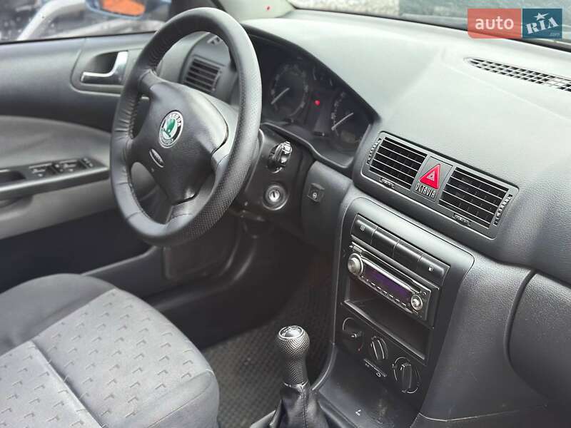 Лифтбек Skoda Octavia 2007 в Харькове