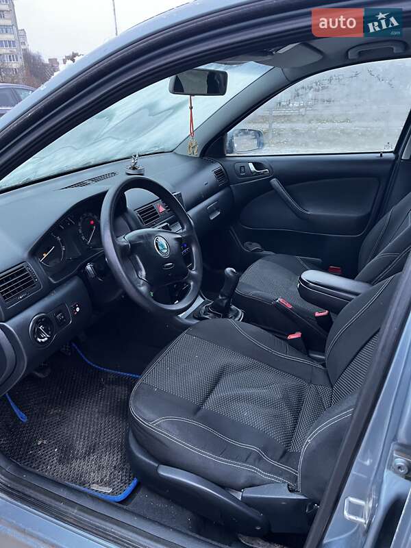 Універсал Skoda Octavia 2006 в Полтаві