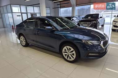 Лифтбек Skoda Octavia 2021 в Хмельницком