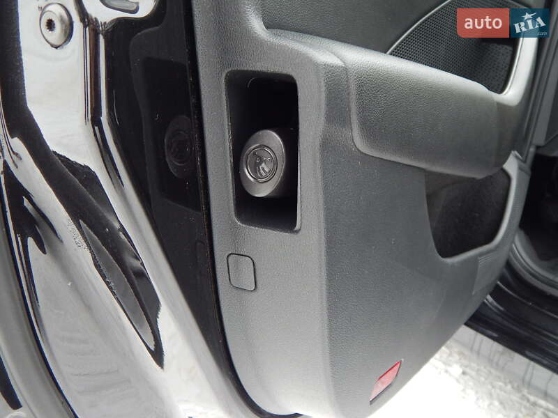 Универсал Skoda Octavia 2020 в Дрогобыче