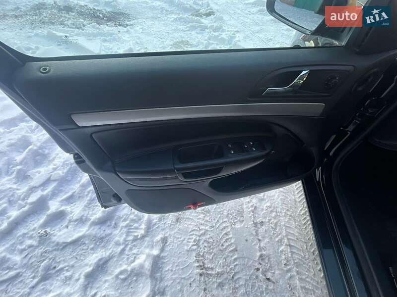 Универсал Skoda Octavia 2010 в Запорожье