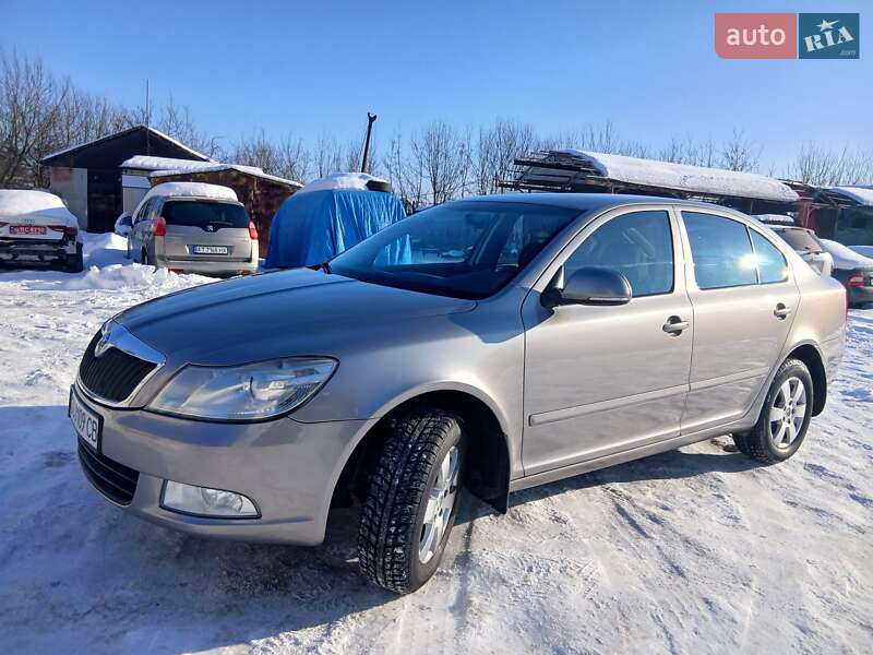 Лифтбек Skoda Octavia 2009 в Калуше