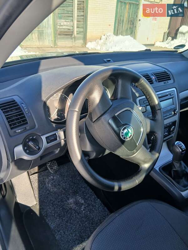 Лифтбек Skoda Octavia 2009 в Калуше