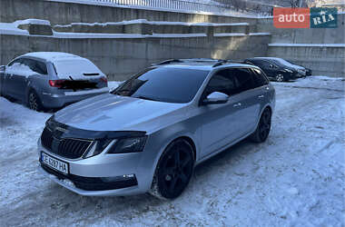 Универсал Skoda Octavia 2017 в Хмельницком